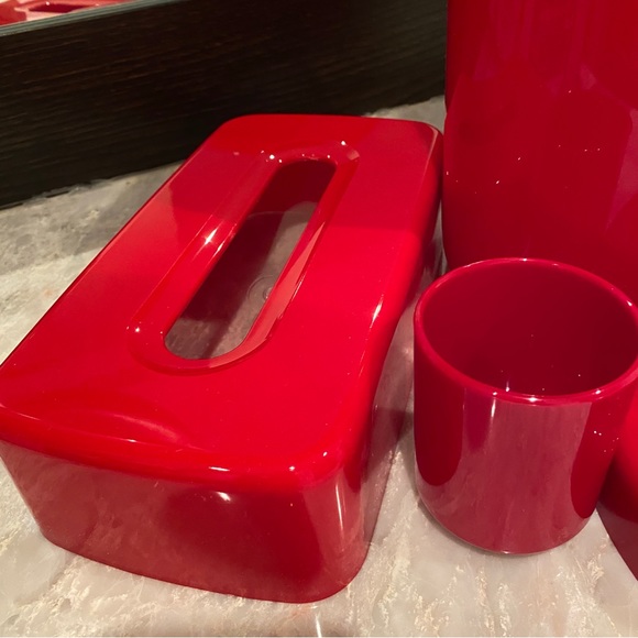 New 4 Pce. Bath Set - Picture 2 of 4